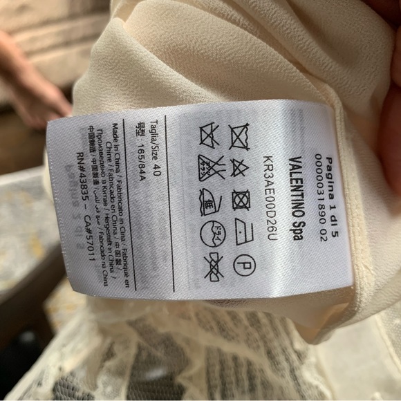 RED Valentino Women's Ruffled Lace Sleeveless Top new with tags Size 2 - Picture 6 of 11